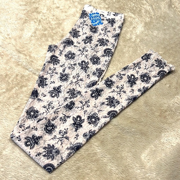 FREE PEOPLE Intimately Leggings - Picture 1 of 3